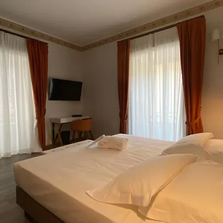 Lanterne Magiche Ortigia Hotel Syrakuzy