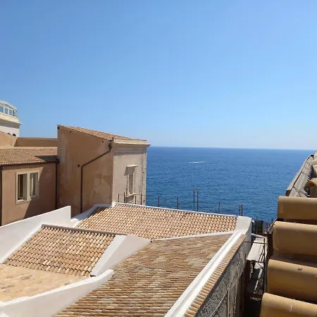 Lanterne Magiche Ortigia Ξενοδοχείο *