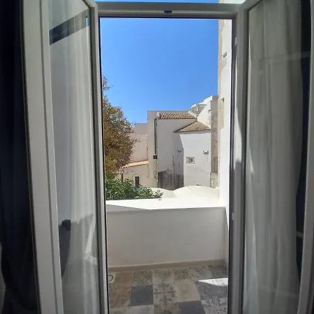 Lanterne Magiche Ortigia * سيراكوزا