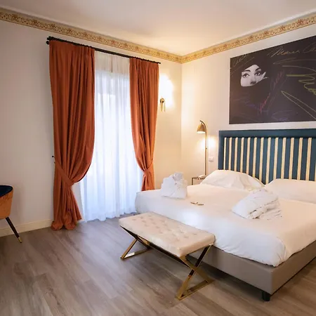 Lanterne Magiche Ortigia Hotel *