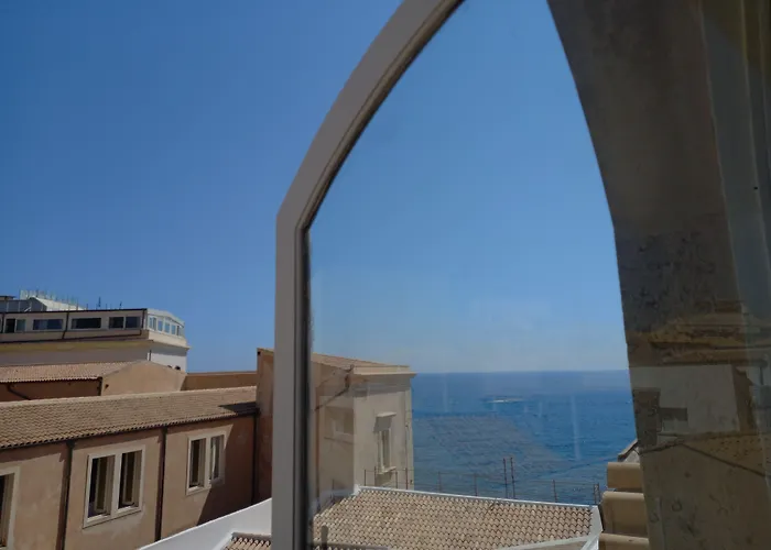 Lanterne Magiche Ortigia Hotel *